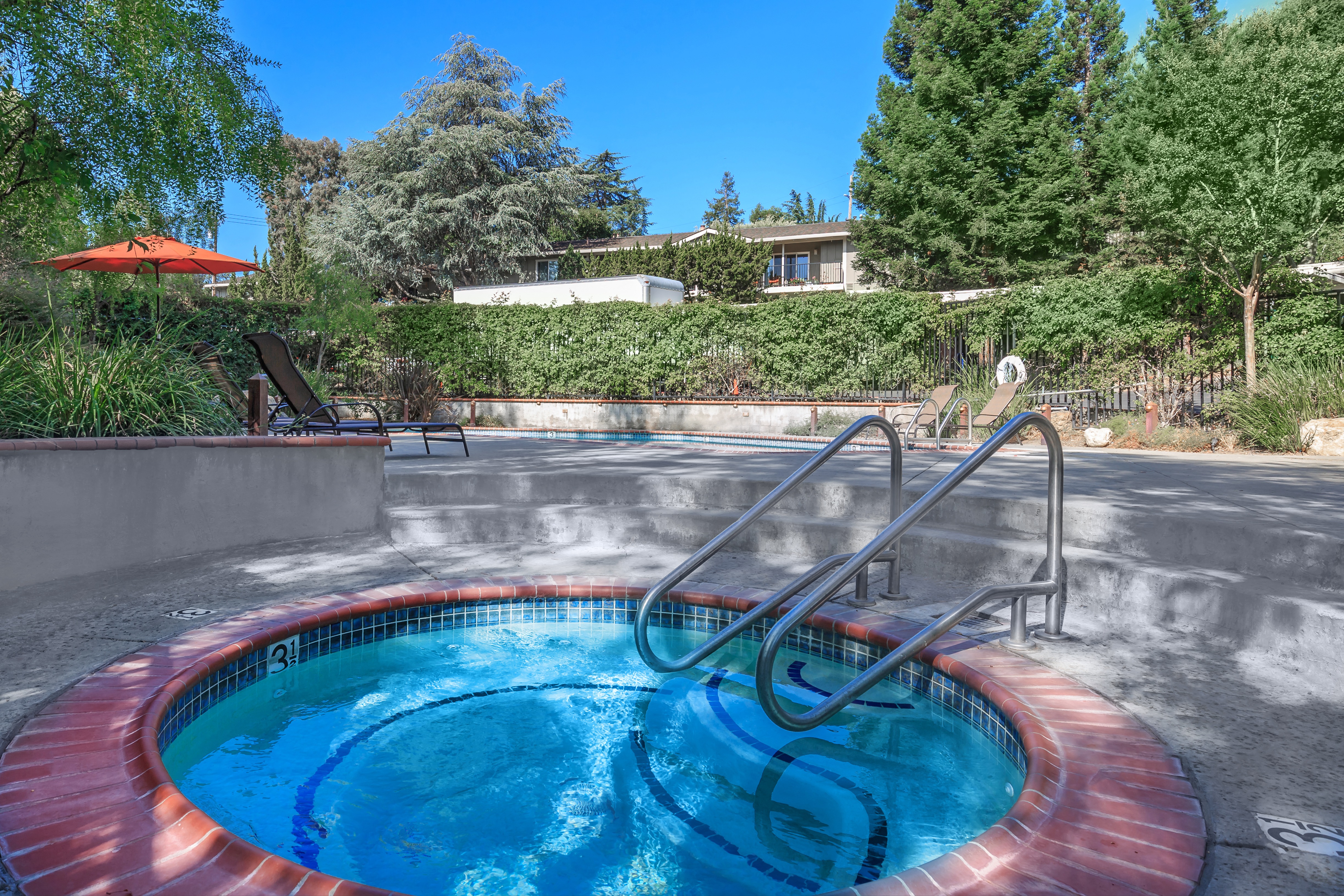 Los Gatos Heights Apartments photo 4